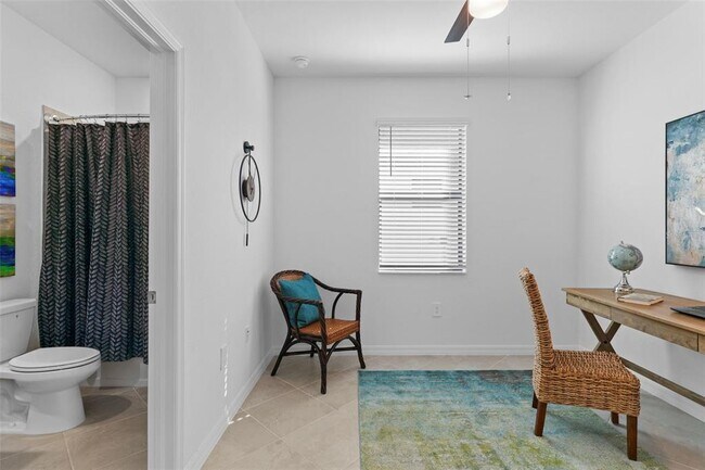Building Photo - 1536 Saddlewood Cir