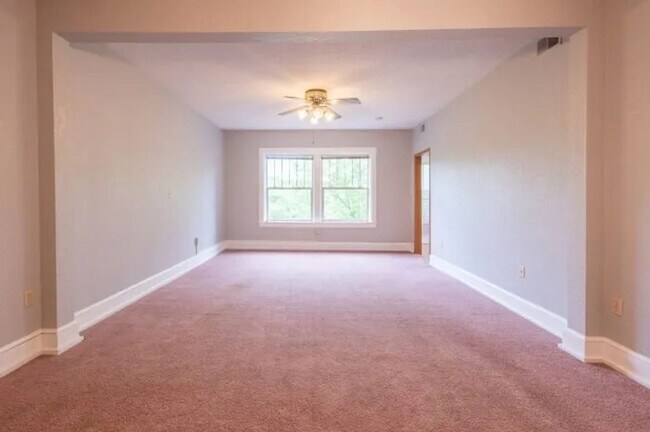 Building Photo - Chetwynd Place Apartments