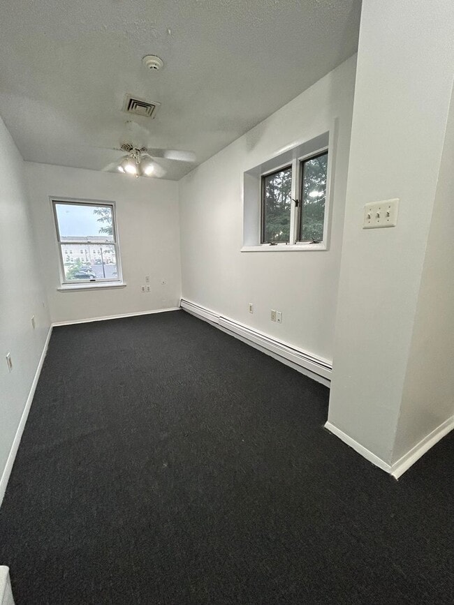 Building Photo - 163 Kirkbride Ave