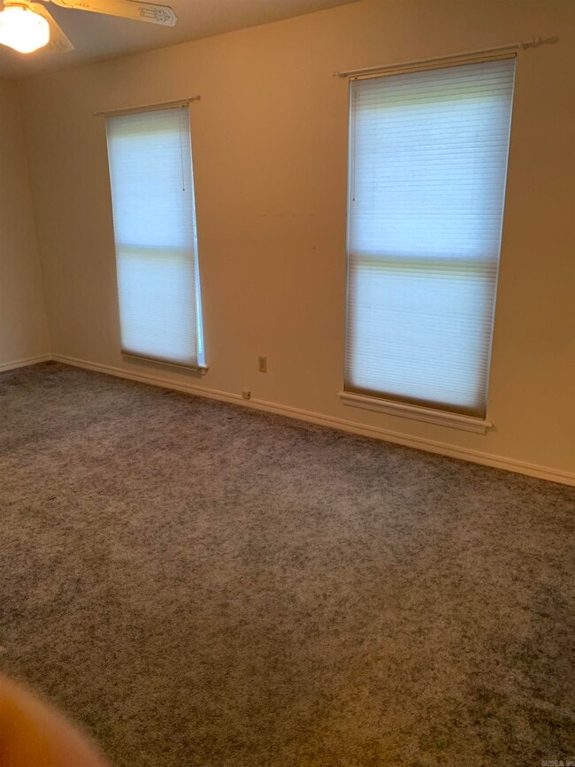 Building Photo - 107 Ambrose Ln