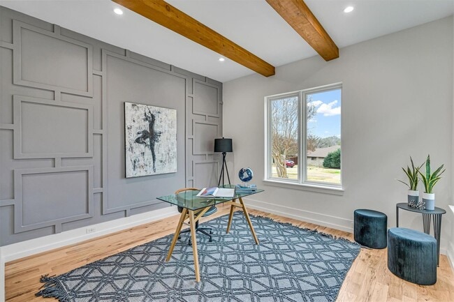 Building Photo - 7533 Royal Pl