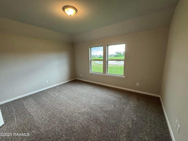 Building Photo - 9239 Garrett Rd