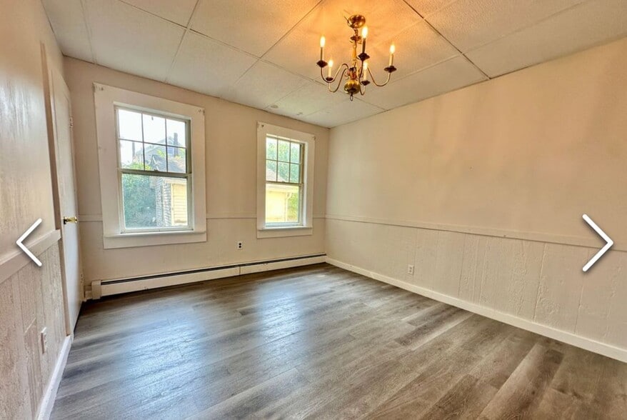 Building Photo - 3 Holmes St