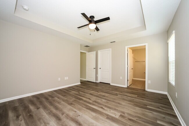 Building Photo - 86106 Railway Pl