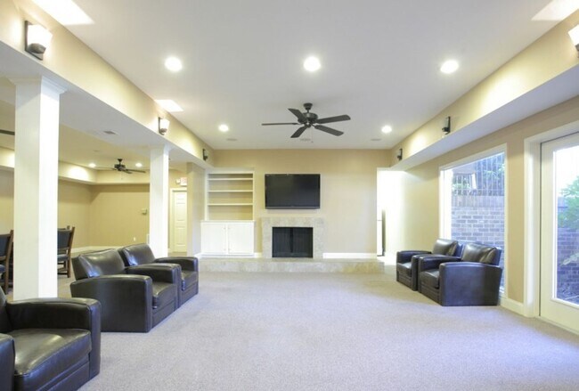 Building Photo - bg0414