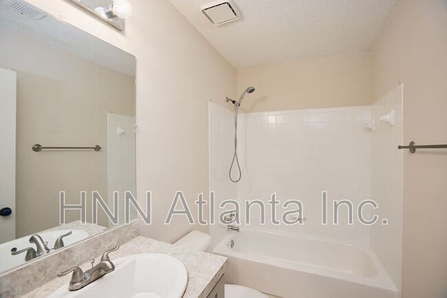 Building Photo - 3882 Springleaf Point