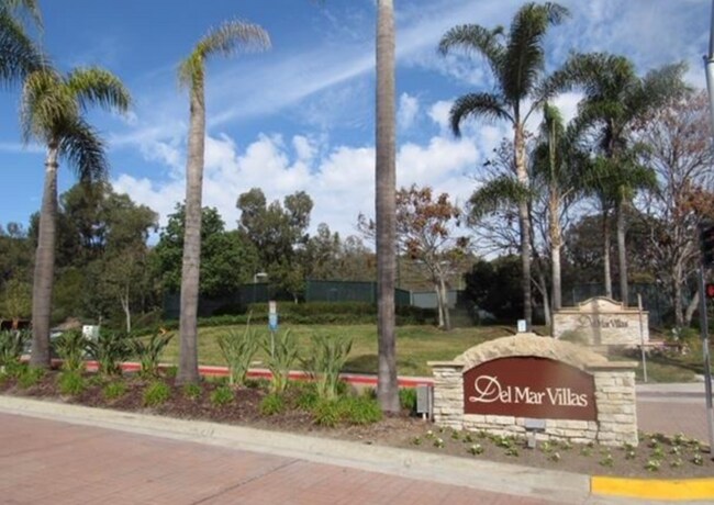 Building Photo - 12590 Carmel Creek Rd