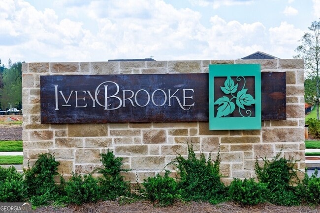 Building Photo - 10744 Davis Dr