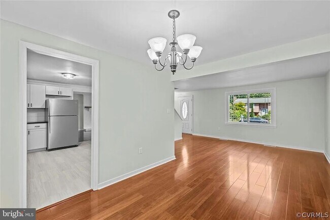 Building Photo - 3907 Harvette Dr