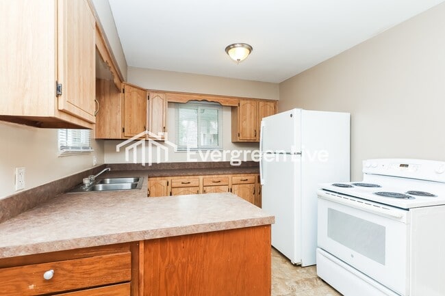 Building Photo - Coming Soon!