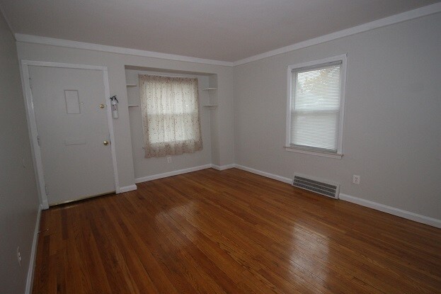 Building Photo - 22458 Tuscany Ave