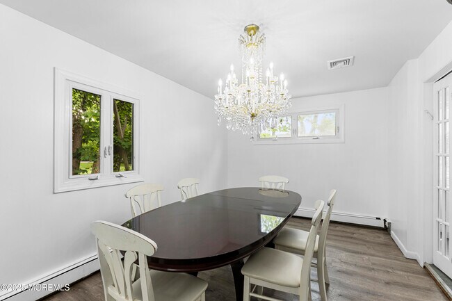 Building Photo - 297 Highland Ave