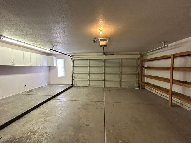 Building Photo - 5004 E Dartmouth St