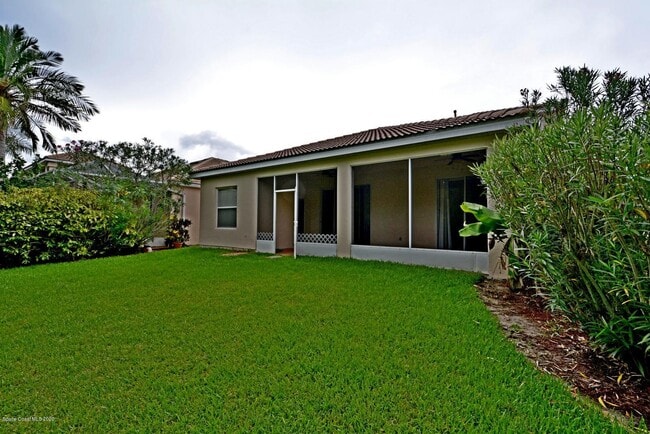 Building Photo - 820 Glen Abbey Way