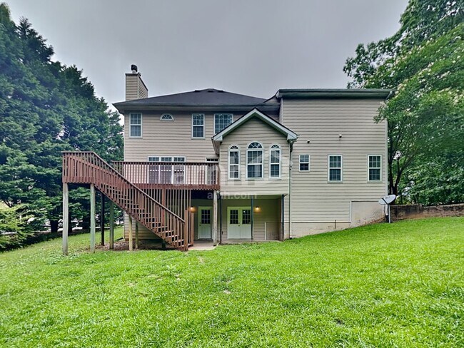 Building Photo - 2312 Herring Woods Trl