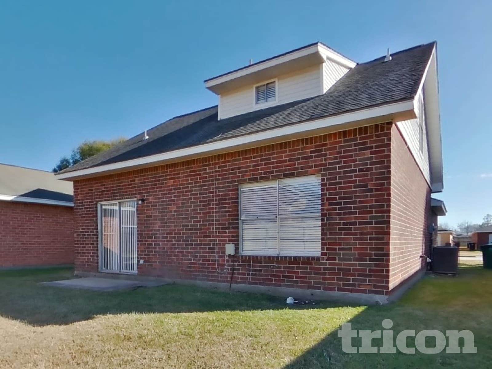 Building Photo - 3126 Kelling St