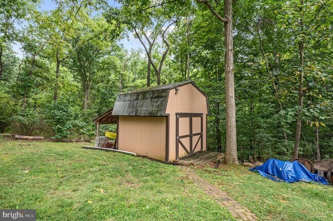 Building Photo - 813 Leeds Manor Ln