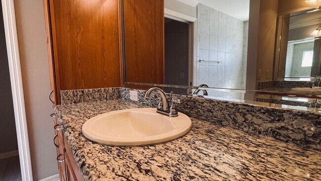 Building Photo - Lovely 3/2 Home in The Villages an active ...
