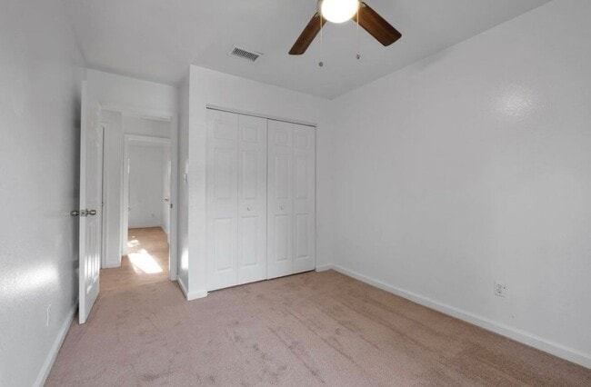 Building Photo - 1264 Ocala Rd