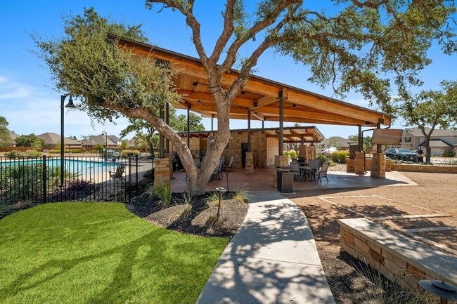 Building Photo - 957 Arrowhead Ranch Blvd