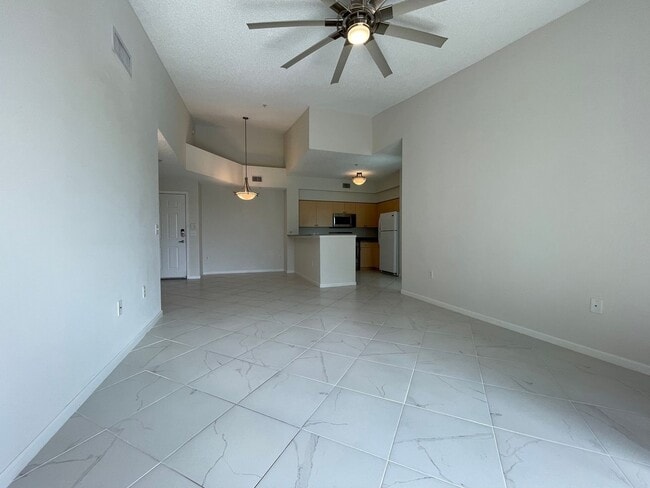 Building Photo - ANNUAL RENTAL - RESERVE AT NAPLES -2 BED 2...