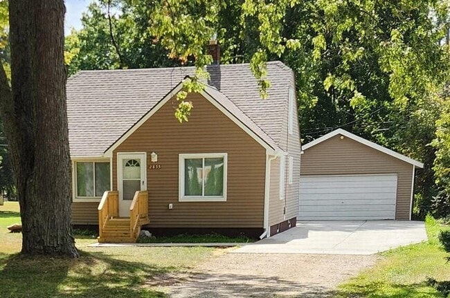 Primary Photo - 2855 Mann Rd