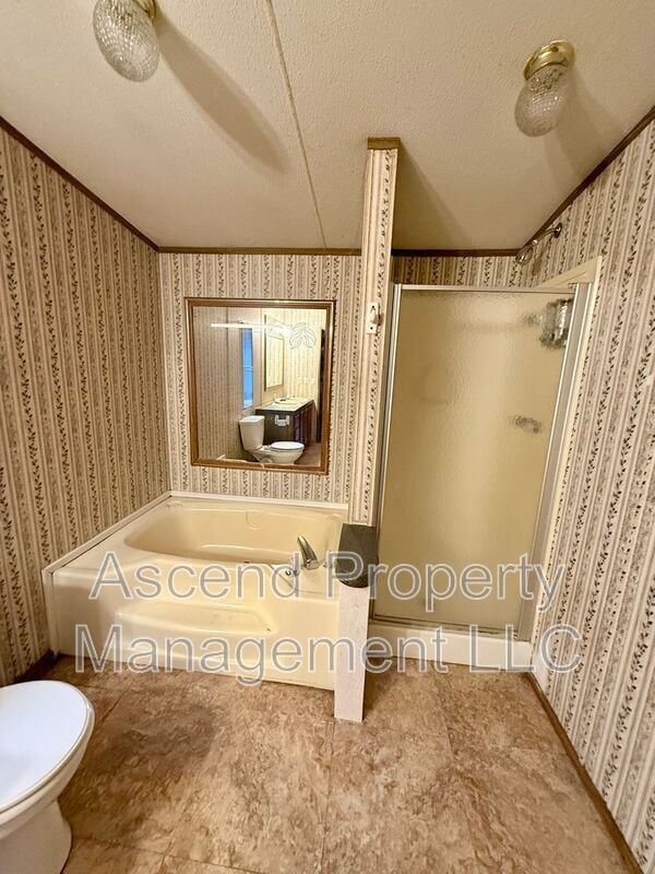 Building Photo - 8831 Nelson Rd