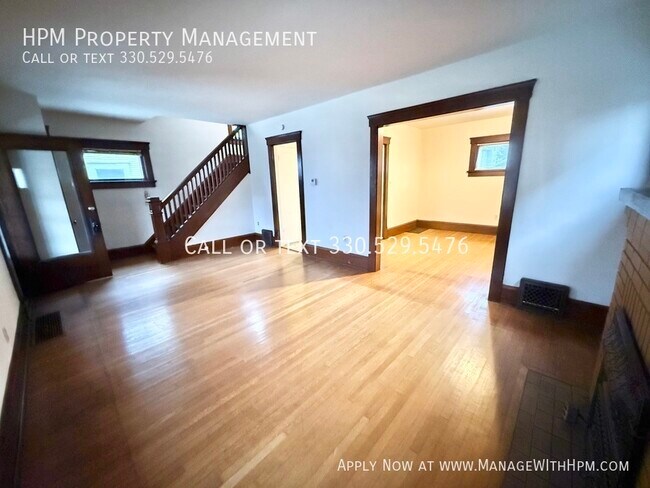 Building Photo - 1208 19th St NW