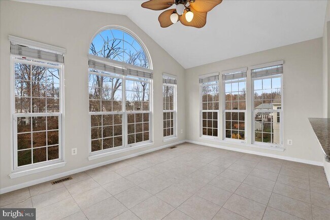 Building Photo - 14578 General Washington Dr