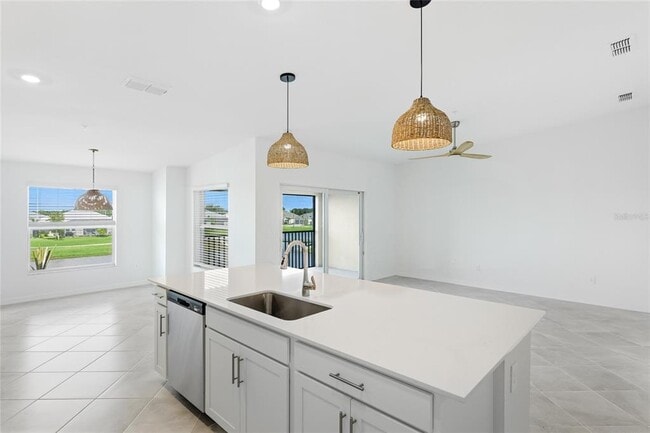 Building Photo - 19007 Scallop Lp