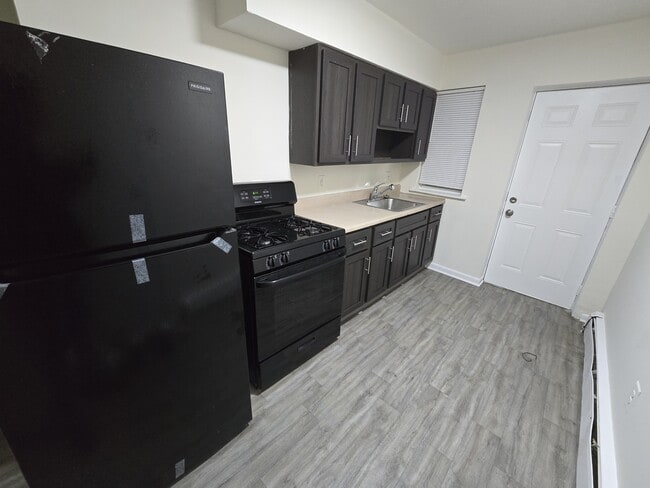 Building Photo - 1115 Keystone Rd