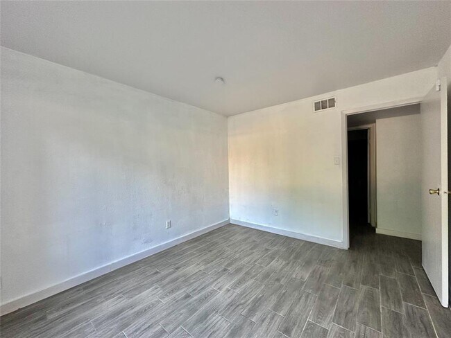 Building Photo - 12658 Ashford Meadow Dr