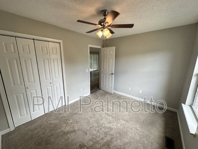 Building Photo - 117 Grimsby Ln