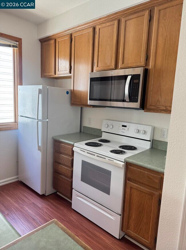 Building Photo - 2029 Channing Way