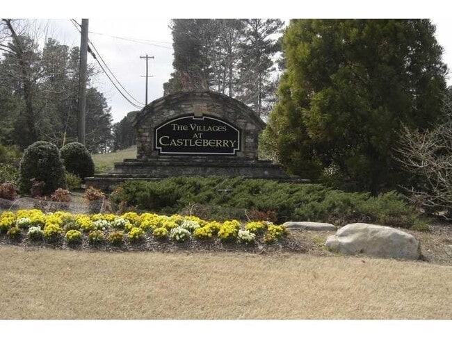 Building Photo - 3406 Castleberry Village Cir