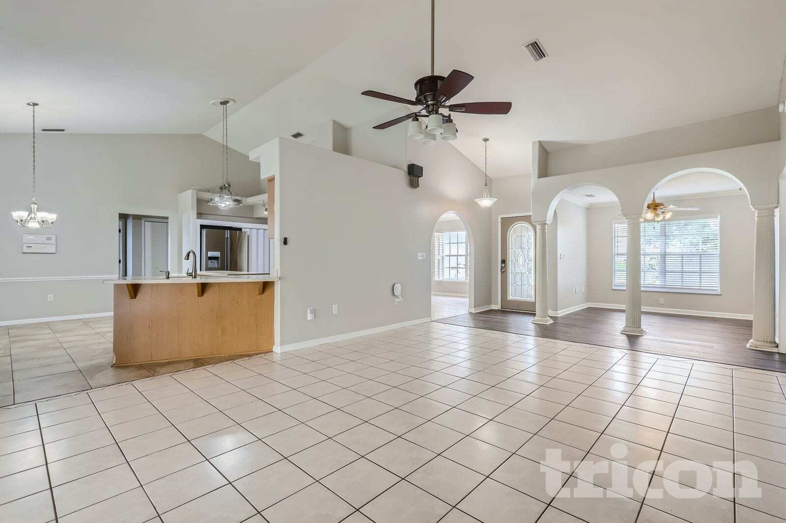 Building Photo - 13530 Coronado Dr