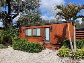 Building Photo - 11008 US-301