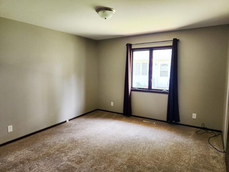 Building Photo - 1516 Sycamore St