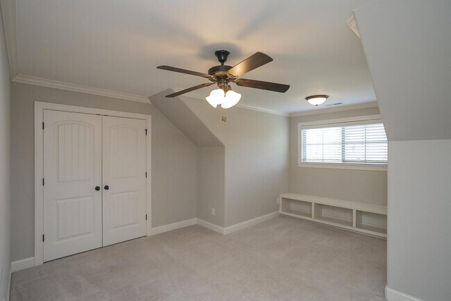 Building Photo - 7002 Brindle Ridge Way