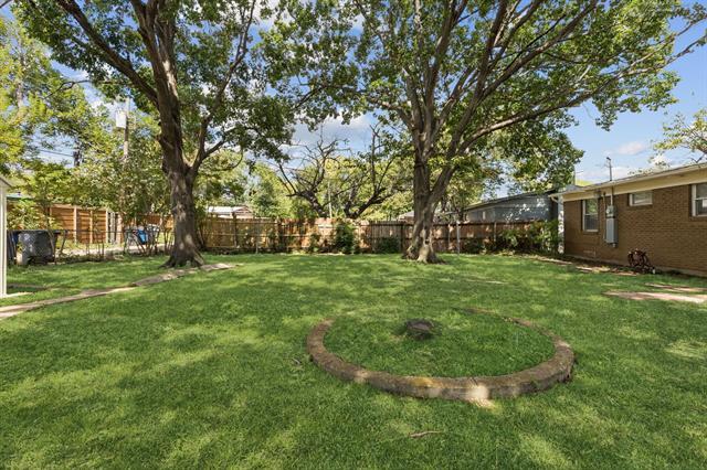 Building Photo - 10907 Cotillion Dr