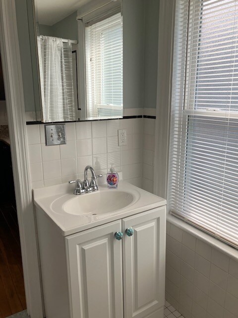 Building Photo - 7 Andrew St