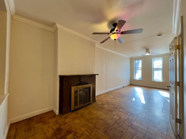 Building Photo - Large Four Bedroom Townhome in Pigtown