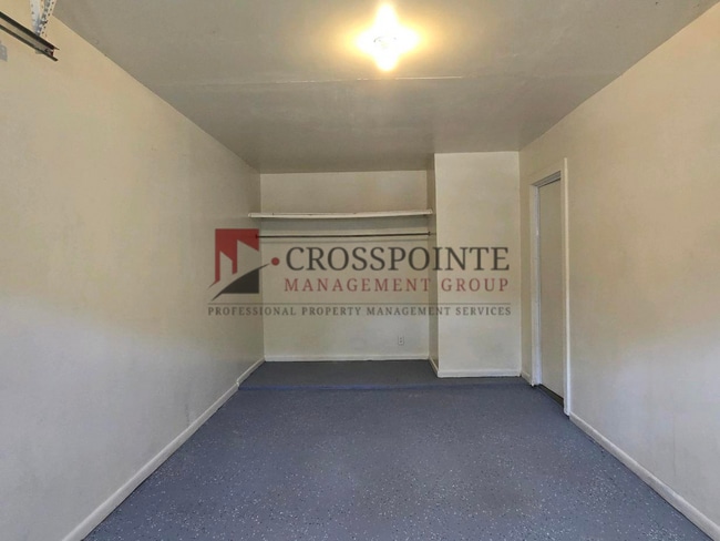 Building Photo - Coming Soon! Cozy 3 Bedroom Unit!