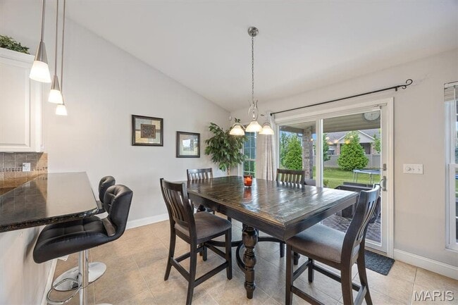 Building Photo - 437 Marbleton Cir