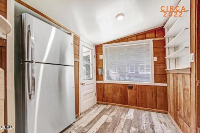 Building Photo - 586 Los Rocas Dr