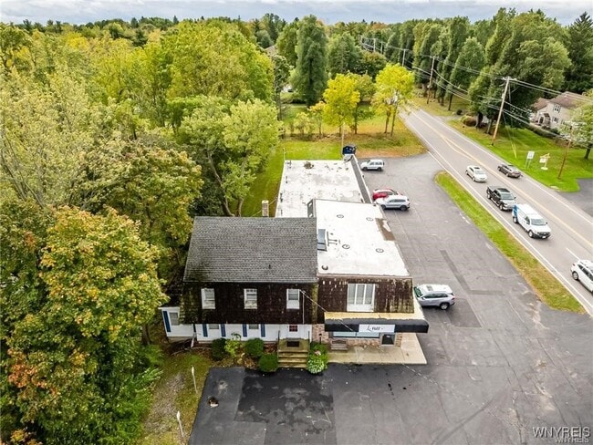 Building Photo - 8511 Sheridan Dr