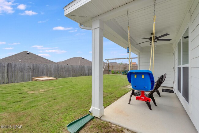 Building Photo - 230 Bayou Bend Ln
