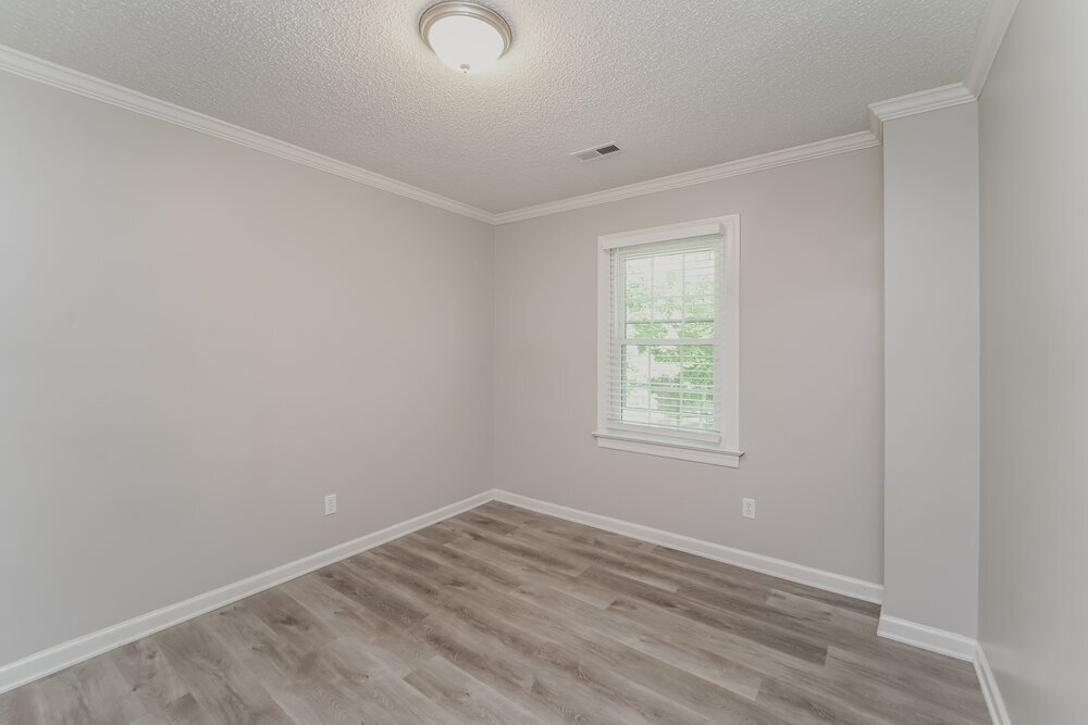 Building Photo - 2305 Whispering Spring Dr
