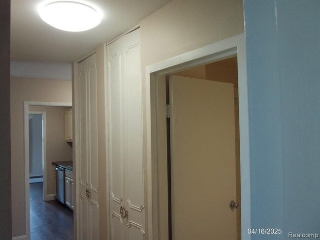 Building Photo - 1941 Orleans St