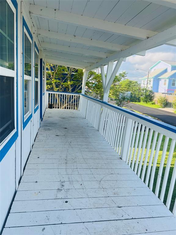 Building Photo - 227 Leeward Way